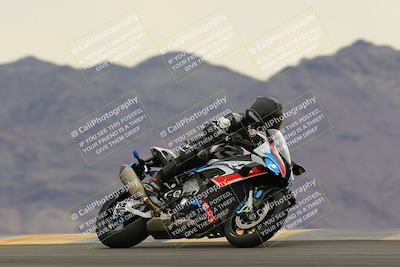 media/Jan-14-2023-SoCal Trackdays (Sat) [[497694156f]]/Turn 9 Set 2 (1130am)/